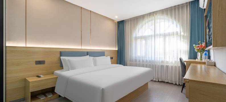 哈尔滨金豆酒店(中央大街步行街圣索菲亚教堂店)图片