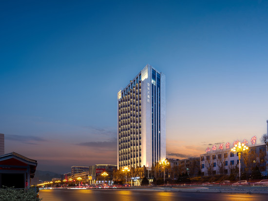 太原柳巷府西街亚朵X酒店