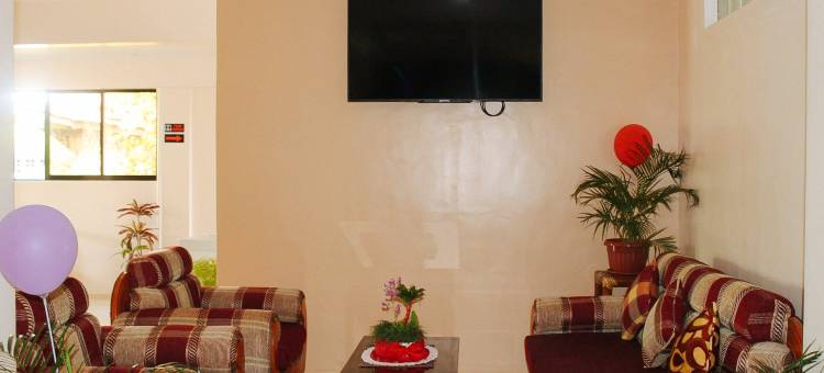 RedDoorz @ LS Suites Poblacion Culasi Antique图片