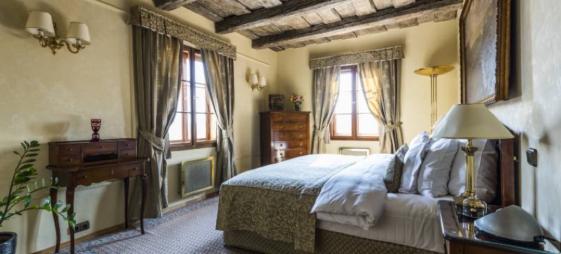 黄金井酒店(Golden Well)图片