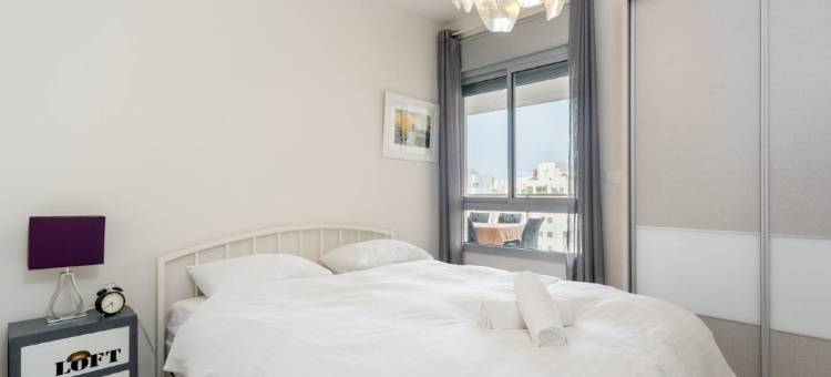 Urban Gem with Outdoor Lounge by Sea N Rent图片