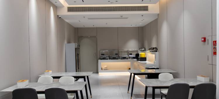 云上四季酒店(北海侨港风情街国际客运港店)图片