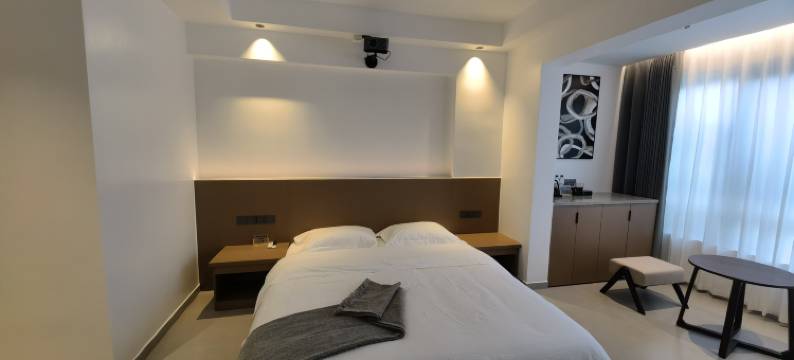 花屿里民宿(万星城市广场店)图片