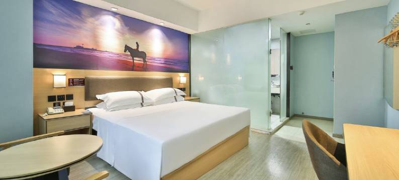 骏逸连锁酒店(亚洲第一高喷泉大同路店)图片