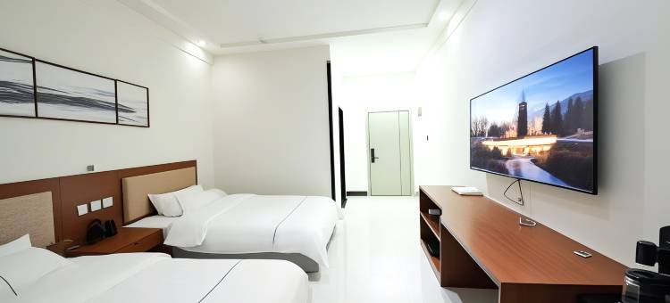 1+2电竞酒店图片