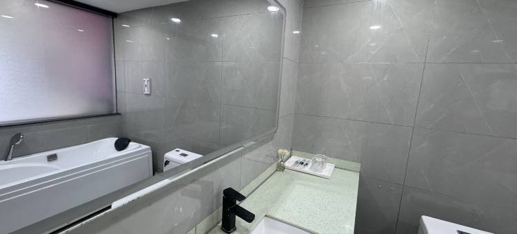 都市118连锁酒店(石柱高铁站店)图片