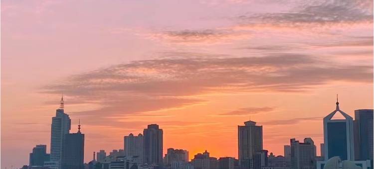 三只猫青年旅社(青岛CBD万达广场店)图片