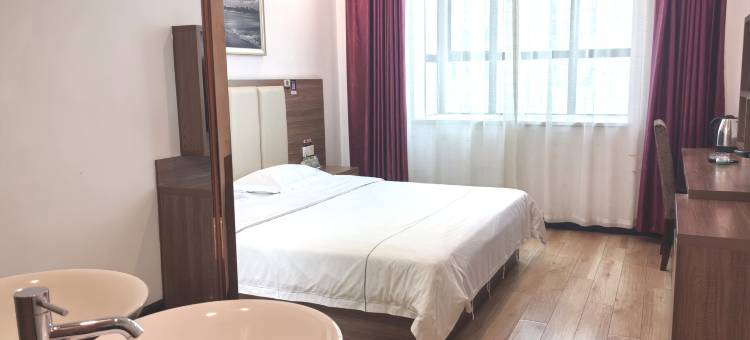 吉楚酒店(监利玉沙小学店)图片