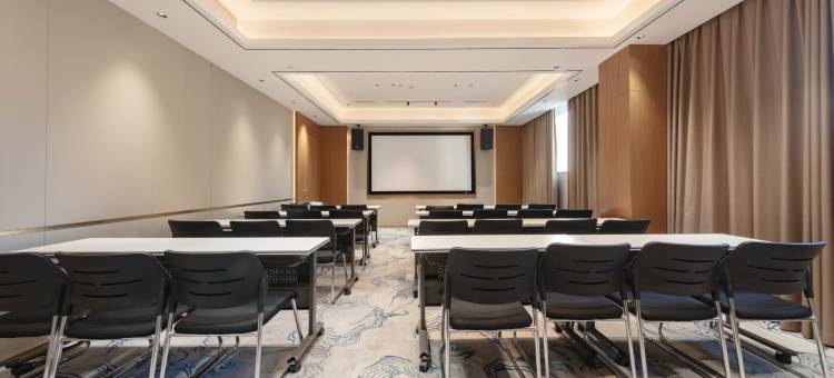 美美·电竞酒店(南湖广场店)图片