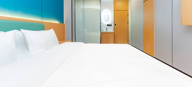 咖居酒店(南京南站河定桥地铁站店)图片