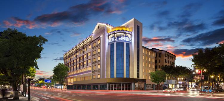 栖城•Le居设计酒店HabitatBlisDesign(绍兴鲁迅故居银泰城店)图片