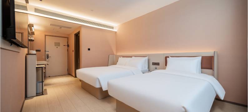 汉庭酒店(成都西南财大杜甫草堂地铁站店)图片