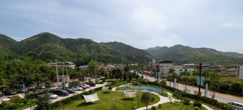 御鉴太白·汤泉酒店图片