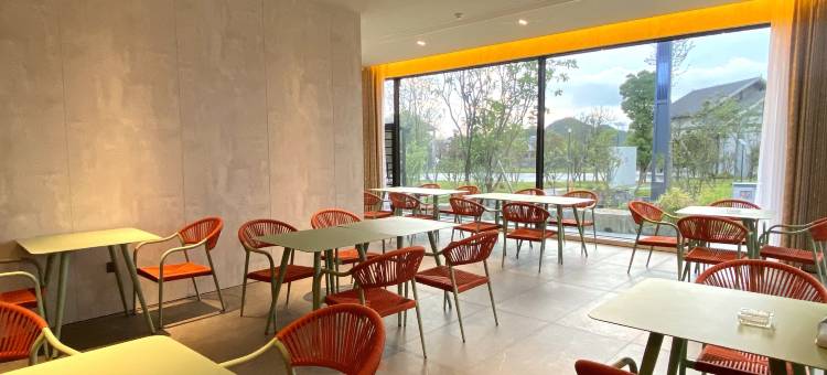 在隐山隐宿图片