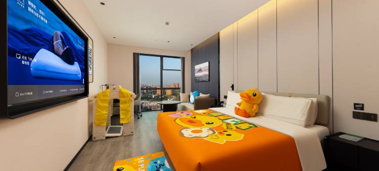 成都东站槐树店地铁站亚朵酒店图片