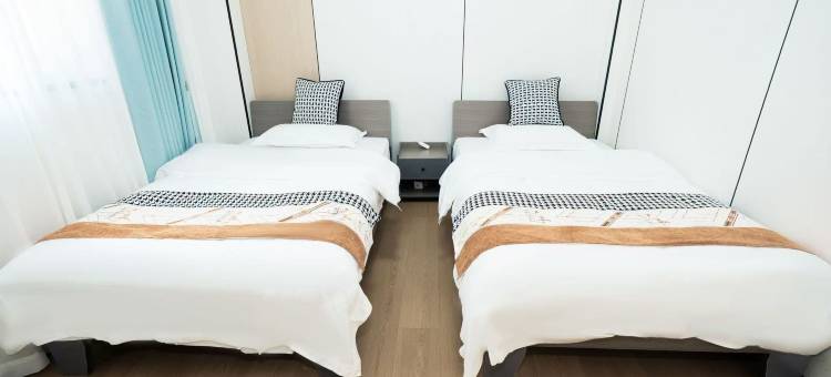 炉边山语民宿图片