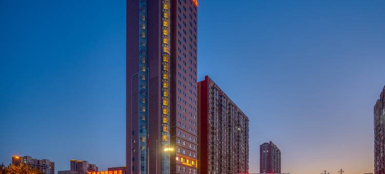 维也纳国际酒店(库尔勒麒麟桥店)图片