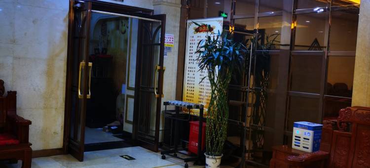青木居民宿(浦江镇沈杜公路地铁站店)图片