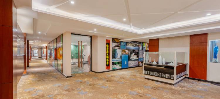 淄博人立艺术酒店(博山人民公园·沿河西路店)图片