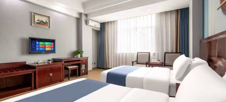 龙威大酒店(普洱高铁站店)图片