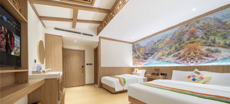 장백•古村落｜CUSTOMARY•ELEGANT观景酒店(长白山北坡集散中心店)图片