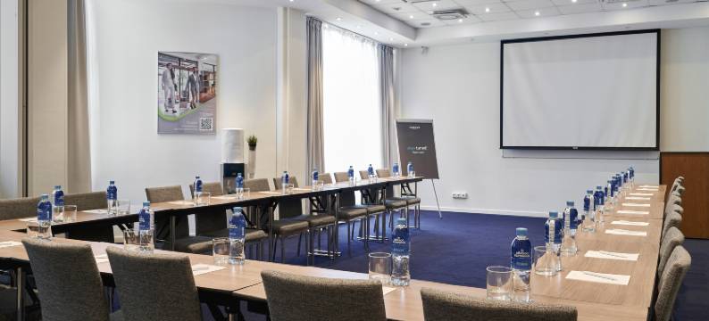 叶卡捷琳堡丽柏酒店(Cosmos Ekaterinburg)图片