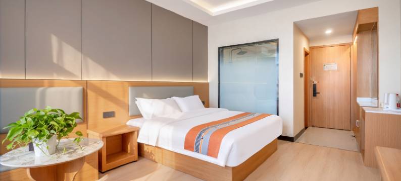 柏纳酒店(新源客运站人民广场店)图片