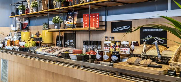 宜必思巴塞罗那玛瑞迪那酒店(Ibis Barcelona Meridiana)图片