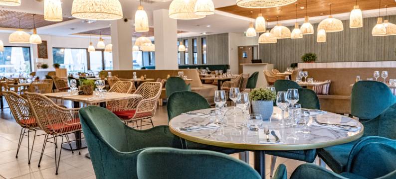 格兰德普利克斯餐厅酒店(Grand Prix Hôtel & Restaurant)图片