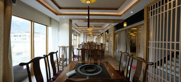 林芝四季德勒酒店图片