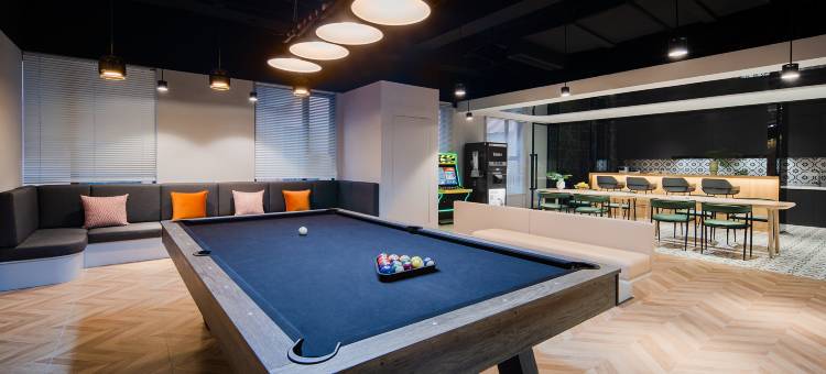 baseLITE佰舍服务式公寓(上海火车站同丰路店)图片