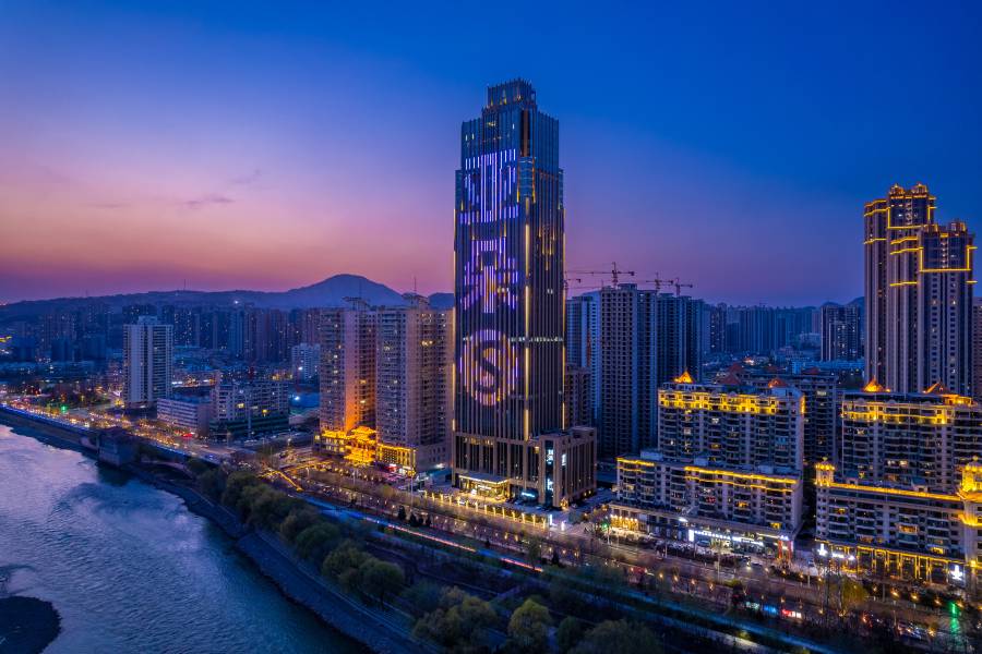 蘭州會展中心高空河景亞朵S酒店