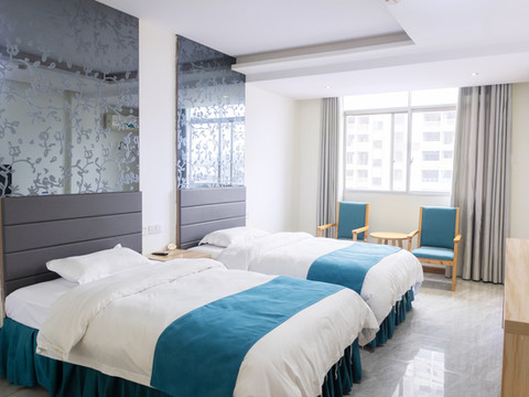 上犹聚源皇冠大酒店