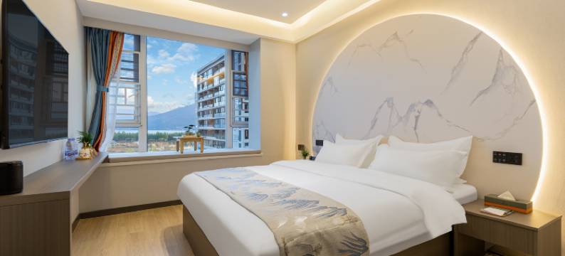 西昌悦锦酒店(邛海17度店)图片