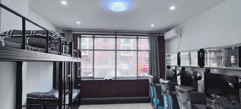 时光电竞主题宾馆图片