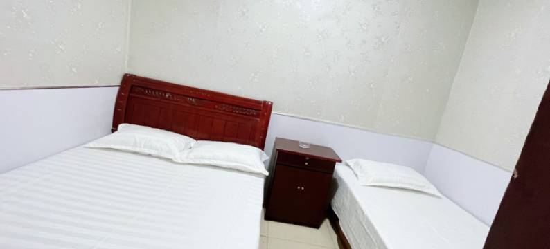 家乐福宾馆(泰山站泰安汽车总站店)图片