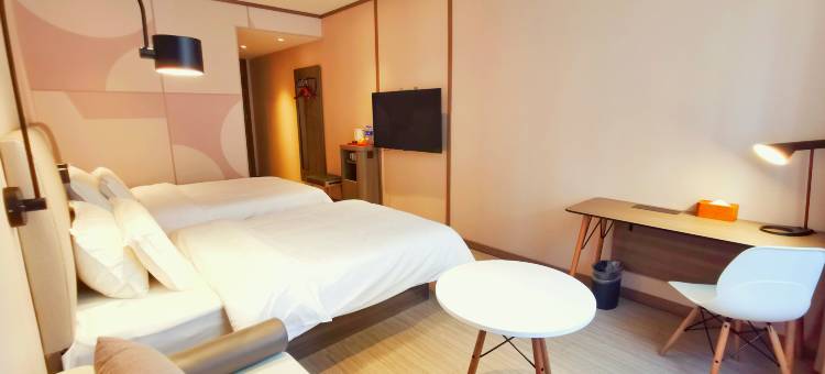 汉庭酒店(抚顺万达广场店)图片