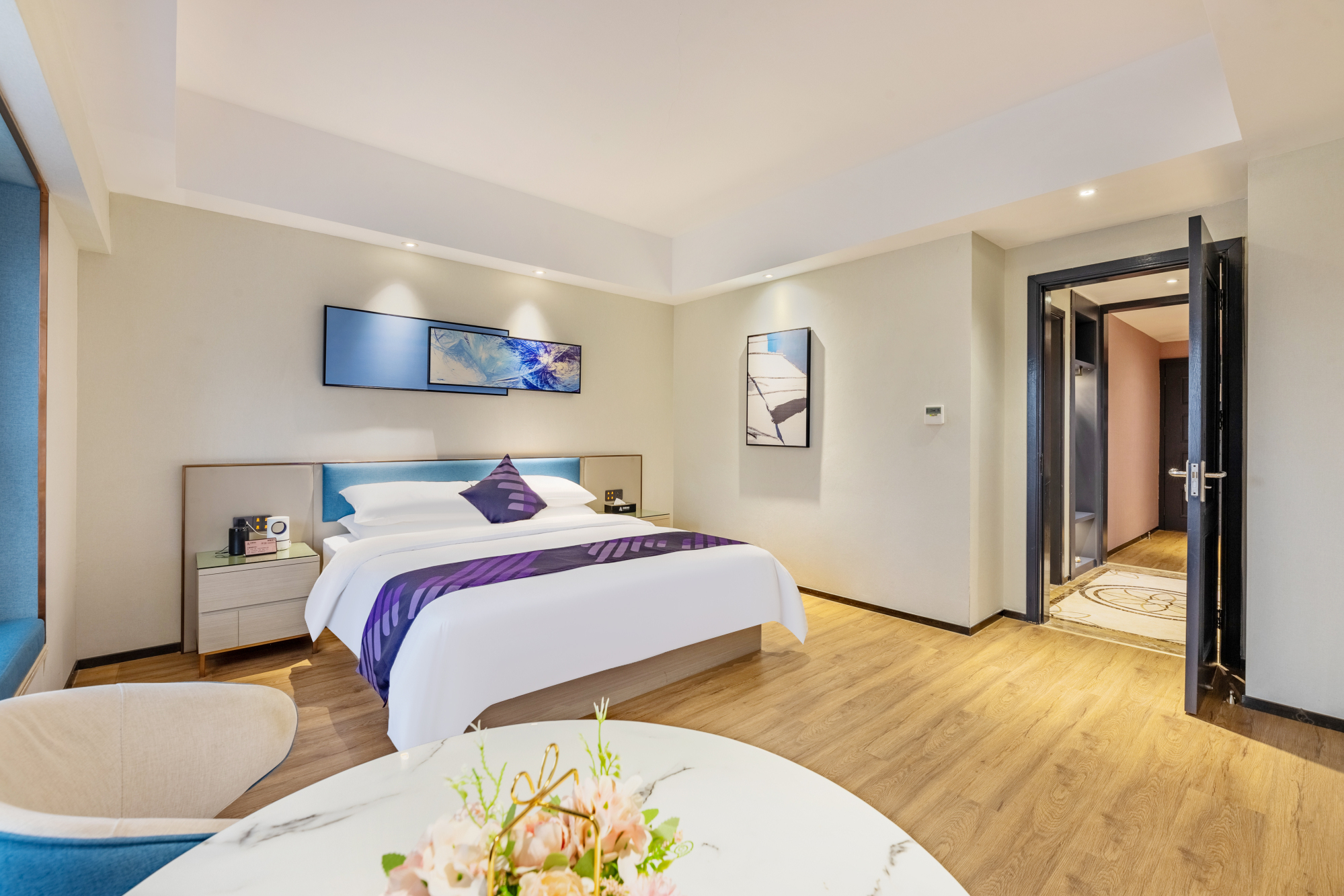 Boya Hotel Over view