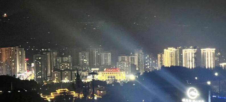 印江映美湖伴山酒店(大圣墩景区店)图片