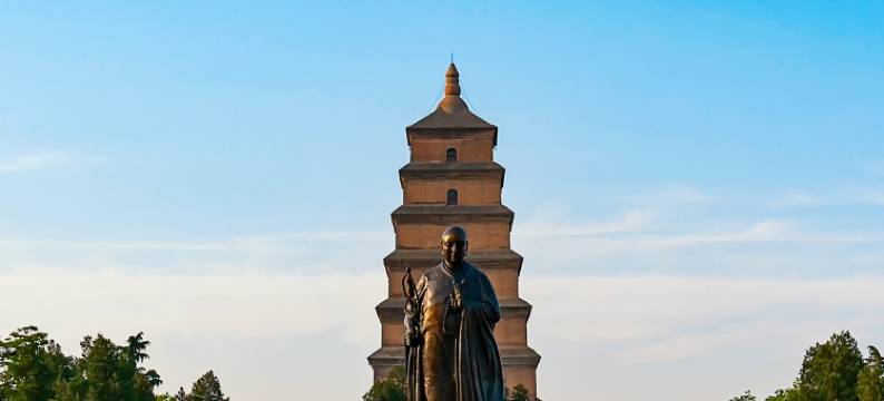 西港酒店(西安万象城电视塔地铁站店)图片