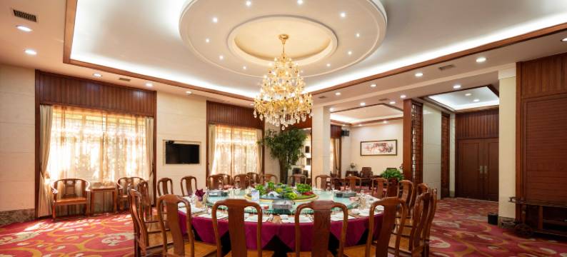 石首桃花山生态园酒店图片