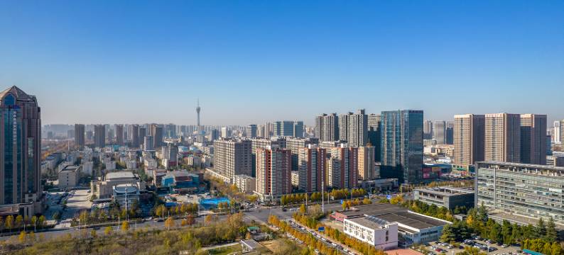 青云酒店(郑州经开中心广场店)图片