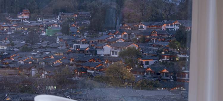 悠然见·全屋智能古城观景客栈(古城大水车店)图片