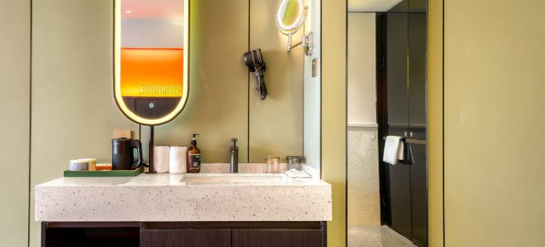 轻呈高空酒店(哈尔滨西站万达广场店)图片