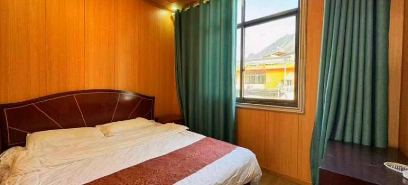 汶川尔玛人家民宿图片