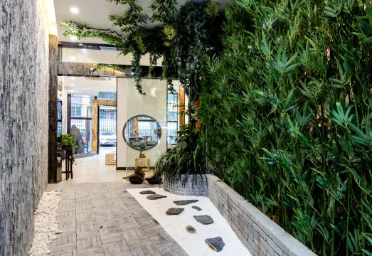 Floral Hotel·Guixin Courtyard Guest Hotel(Nanjing South Railway Station North Square Branch) Hotel Overview