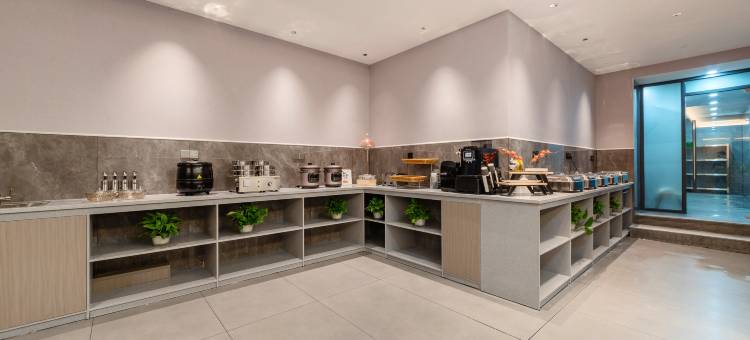 金四喜·江南酒店(东莞长安店)图片