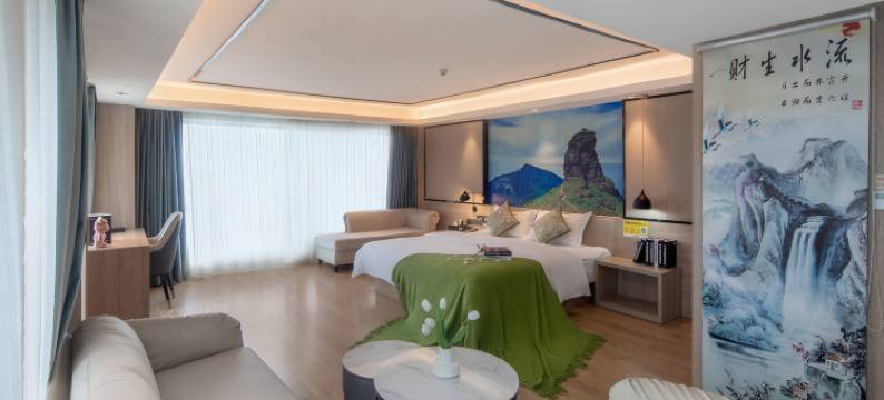 贵阳雅居轩·轻奢影音酒店(恒大中央广场店)图片