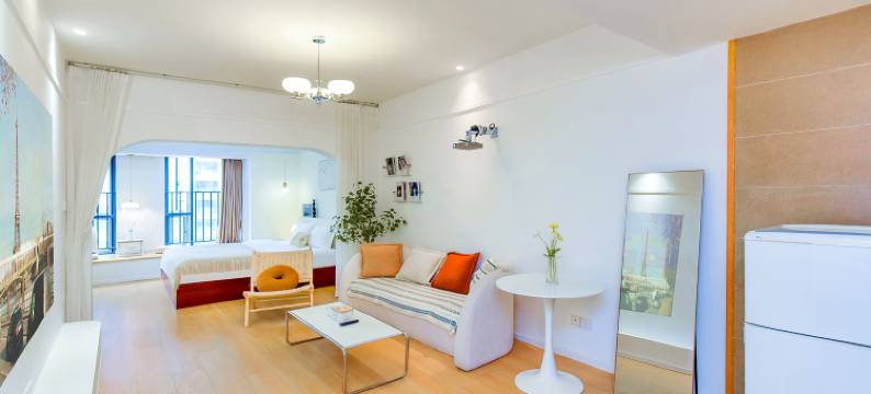 雲里雾里小舍精品民宿(观音桥店)图片