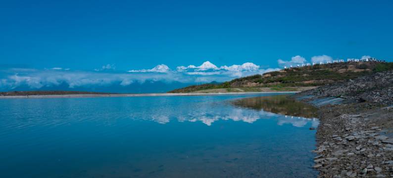 王岗坪贡嘎星空露营地图片